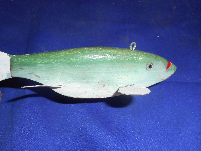 FISH DECOY