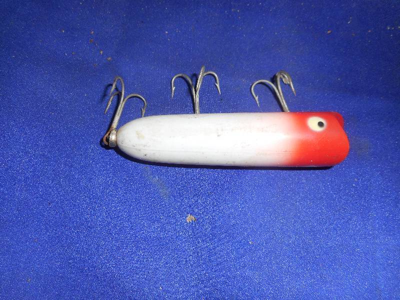 VINTAGE FISHING LURE
