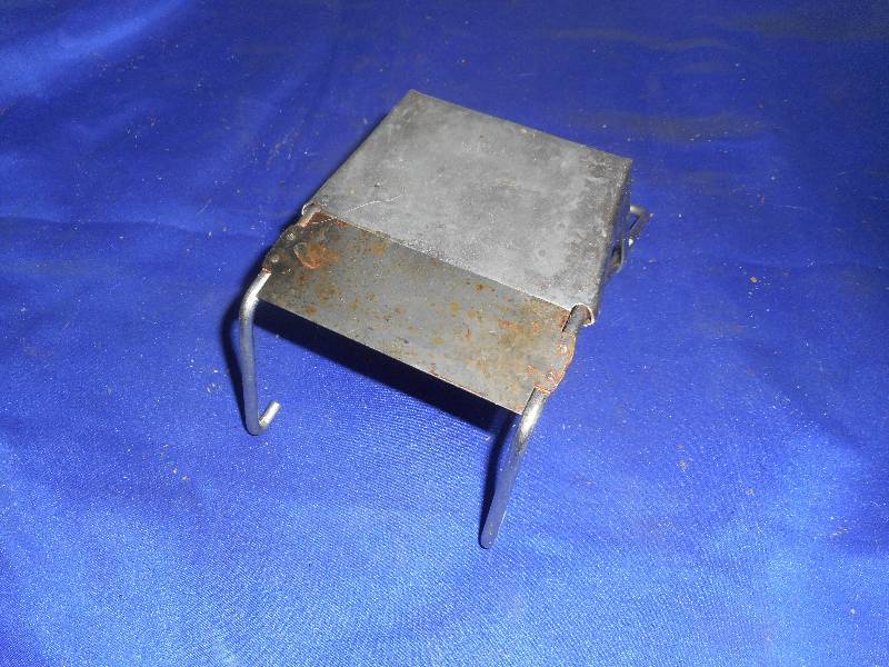 VINTAGE CORN CUTTER