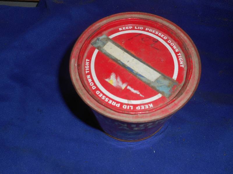 VINTAGE UNION LEADER CAN