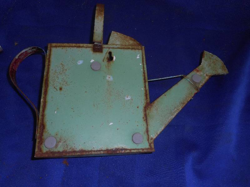 VINTAGE METAL WATER CAN