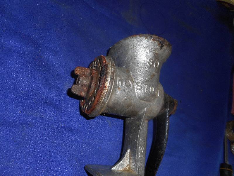 ANTIQUE KEYSTONE HAND MEAT GRINDER