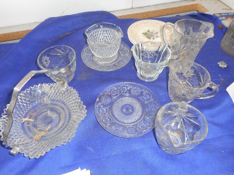 VINTAGE GLASSWEAR