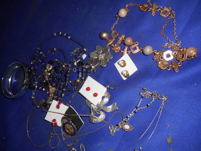 JEWLERY