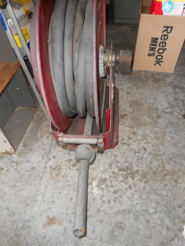 ALEMITE TRANSFER REEL AND HOSE