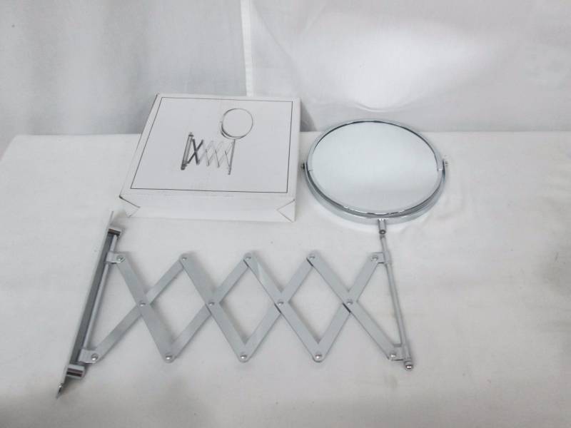 Extendable Wall Mount Bath Magnifying Makeup Mirror