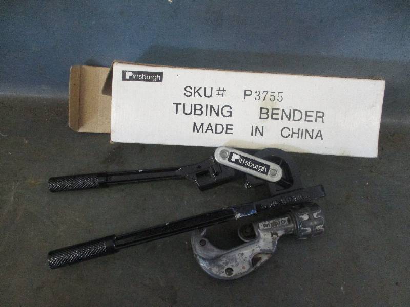 lot 58 image: Piping Tools