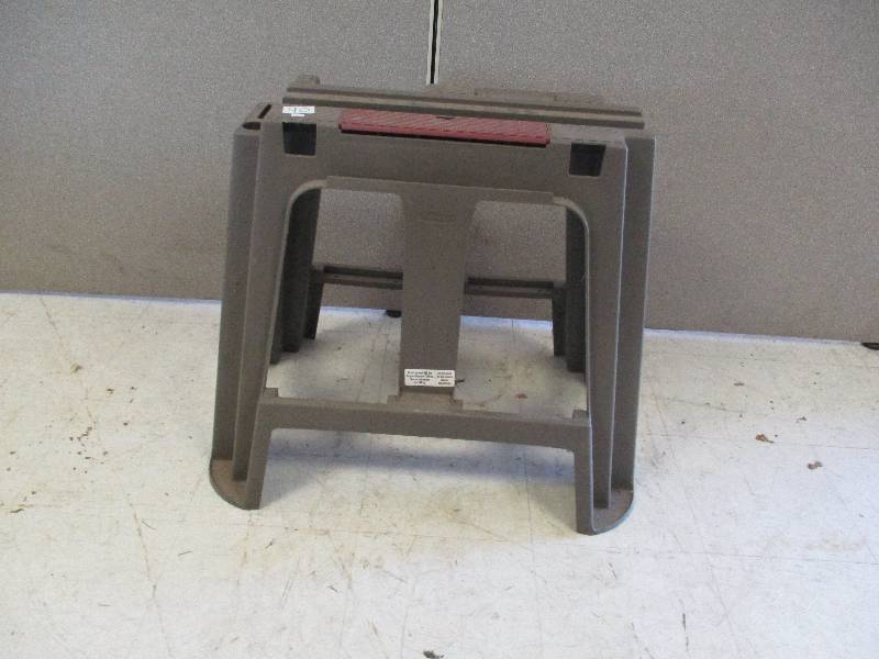 lot 90 image: Saw Horse  Utility Stand
