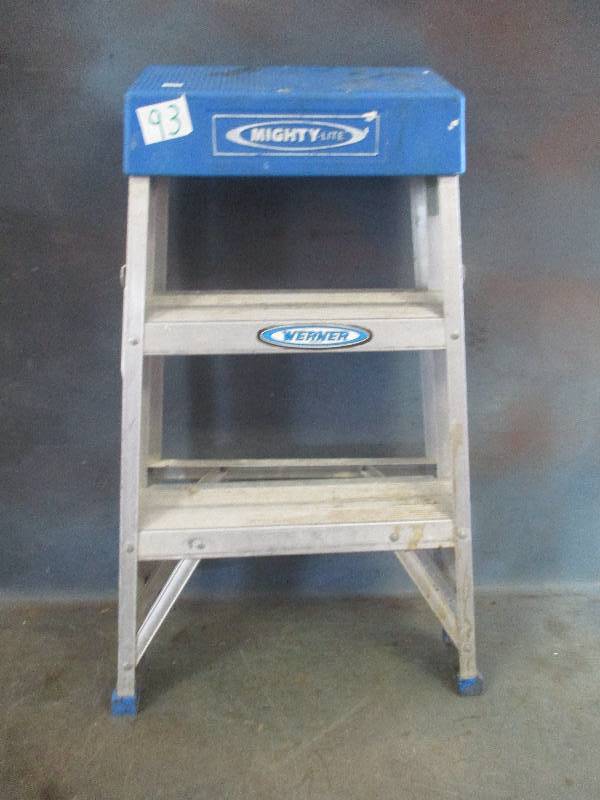 lot 93 image: Step Ladder