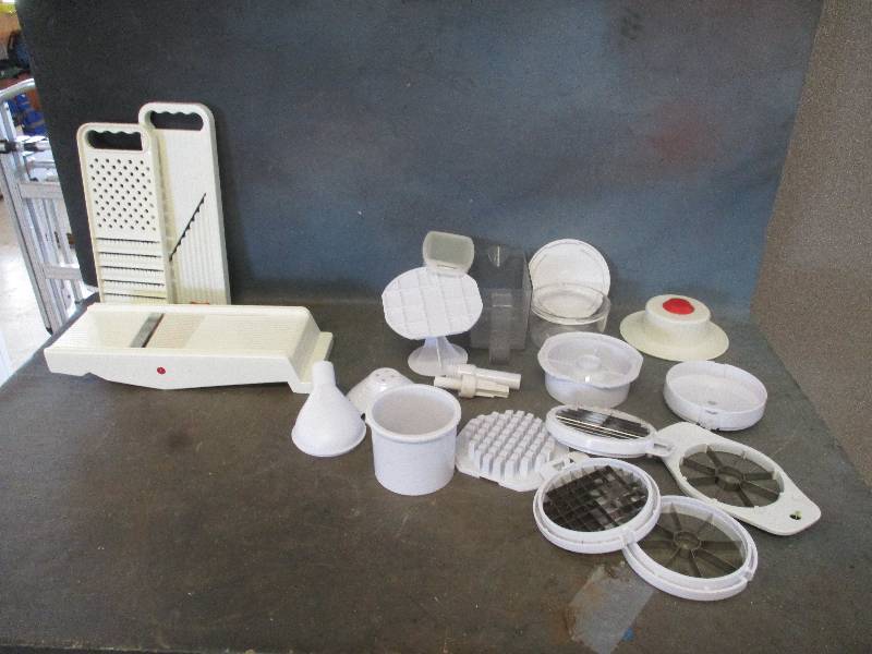 lot 99 image: Food Slicers