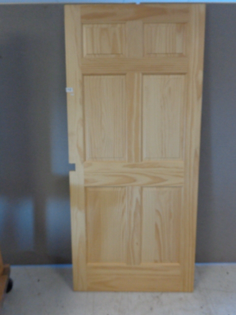 lot 148 image: Pine Door