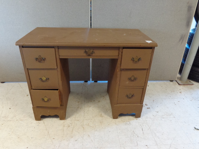 lot 152 image: Wood Desk