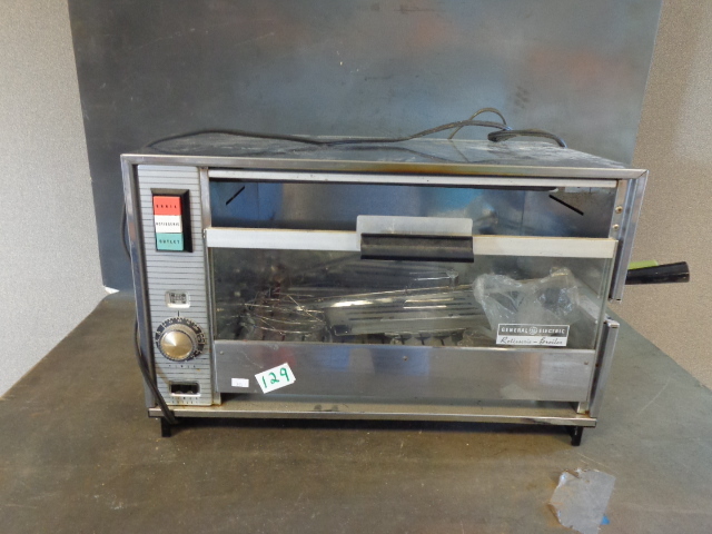 lot 129 image: Rotisserie - Broiler