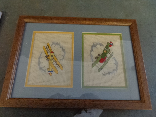 lot 145 image: 5 Picture Frames