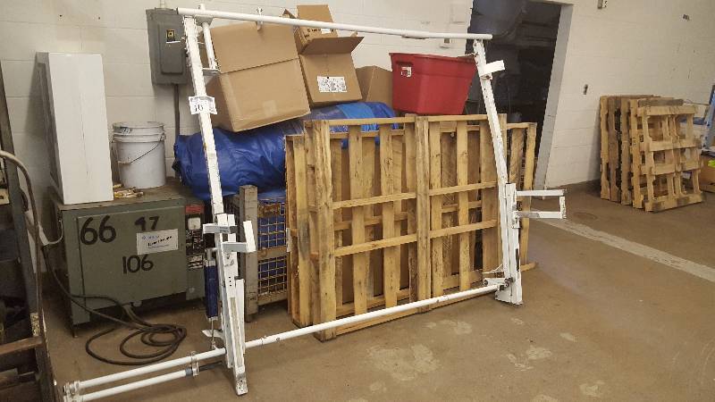 lot 10 image: Prime Design Aluminum Ladder Rack