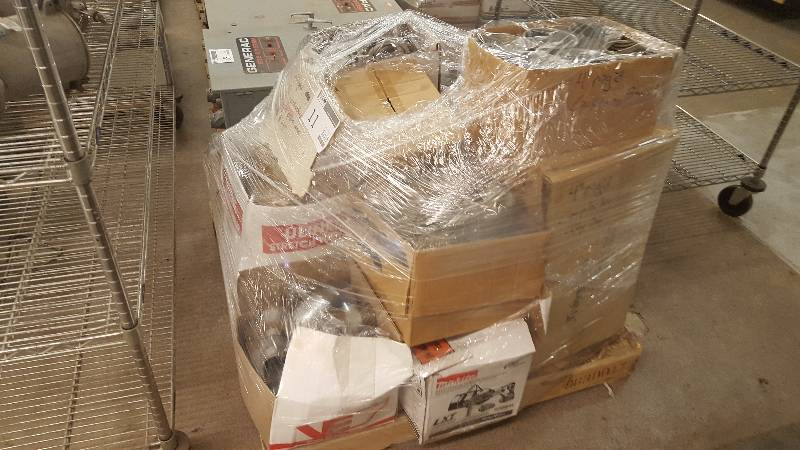 lot 11 image: Lot of Electrical Service Box Parts Including 12 - 2 Seal Tight, 12 - 2 Flex Connectors, Assorted Rigid Pipe & Couplings 1-4