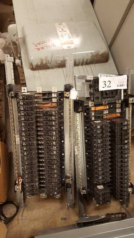 lot 32 image: Lot of (2) Fuse Boxes
