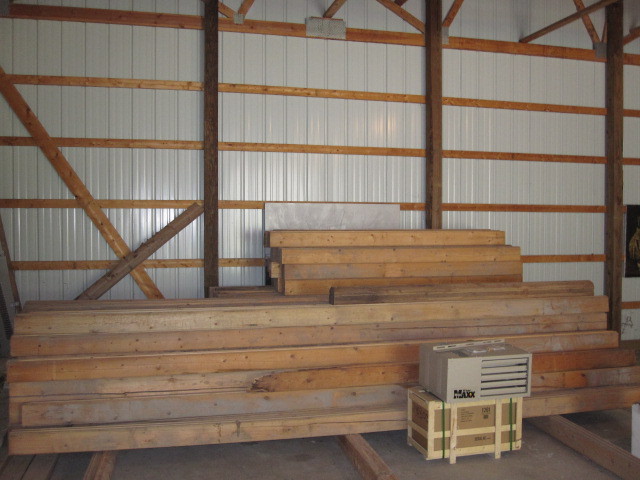 16x24 D Log Cabin Kit Empire Wholesale Cabin Kit And Mower Auction