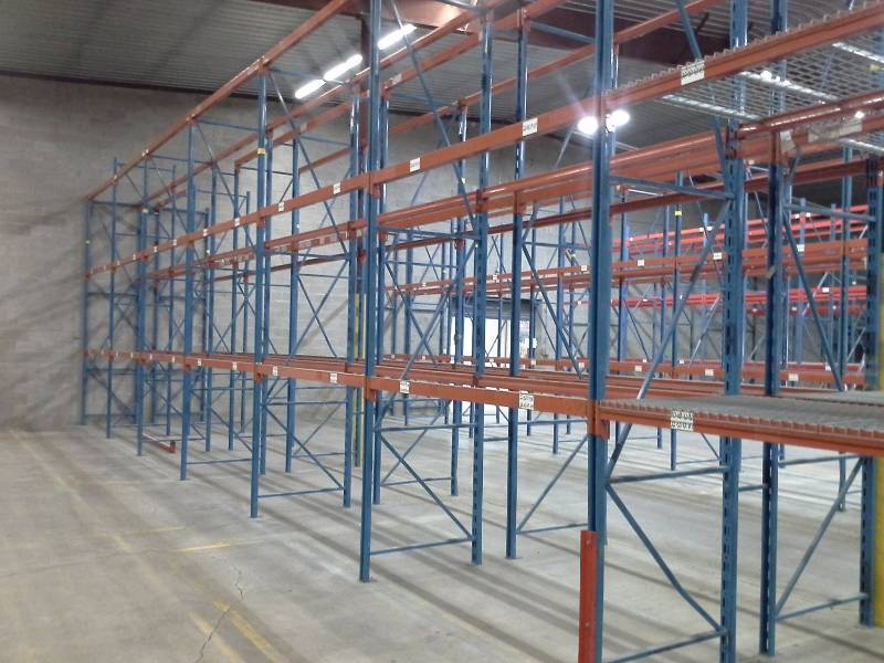 lot 511 image: 15 Pallet Racking  - 16 Uprights, 82 Crossbeams