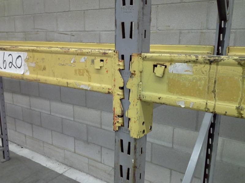 lot 525 image: 15.5 Pallet Racking  - 7 Uprights, 36 Crossbeams