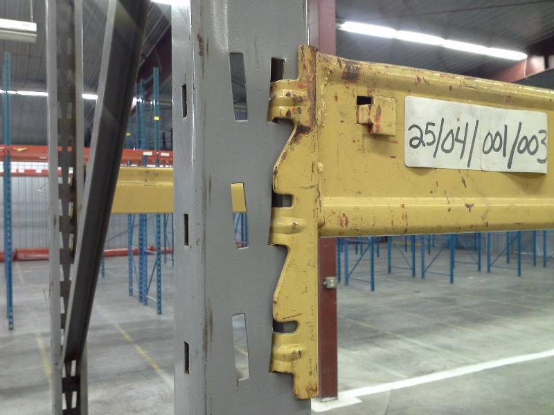 lot 527 image: 15.5 Pallet Racking  - 8 Uprights, 38 Crossbeams