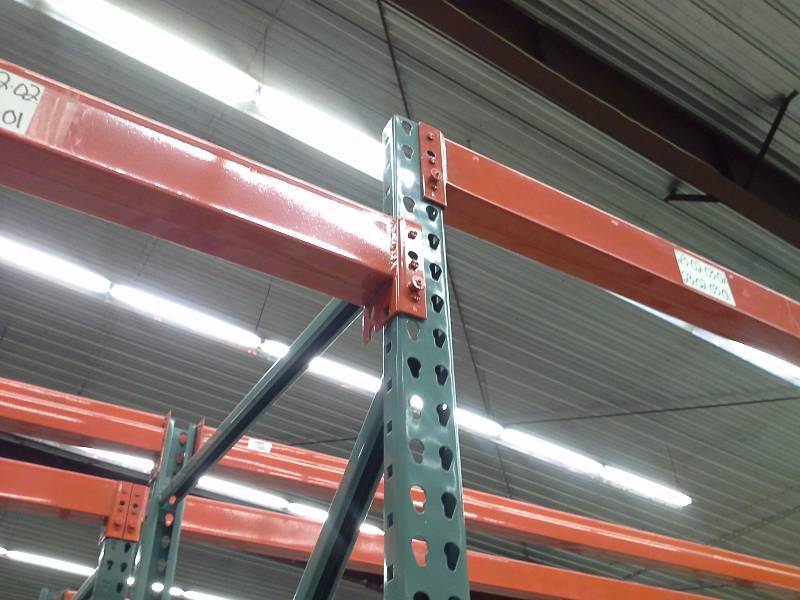 lot 534 image: 10 Pallet Racking  - 4 Uprights, 8 Crossbeams