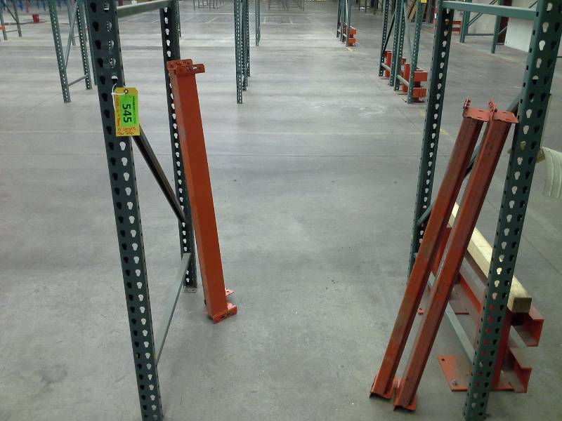 lot 545 image: 10 Pallet Racking  - 2 Uprights, 6 Crossbeams