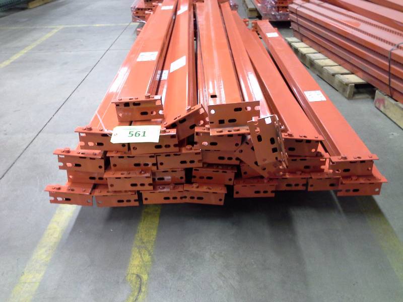 lot 561 image: Pallet Racking  - 28 Crossbeams