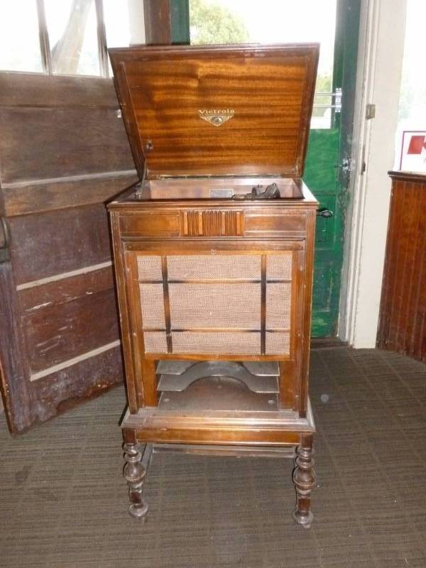 Antique Victor Record Player