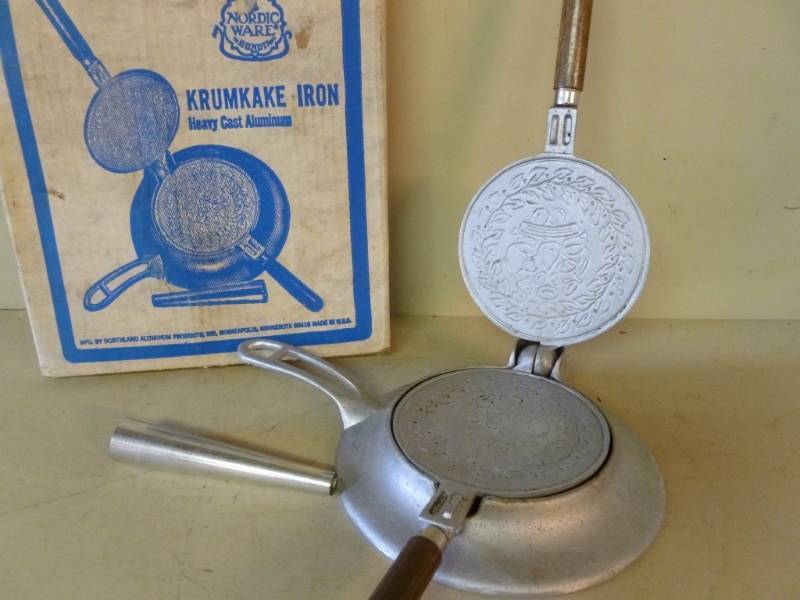 Vintage Krumkake Iron