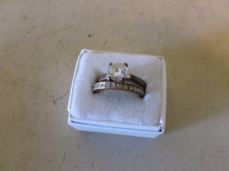 Ladies Ring