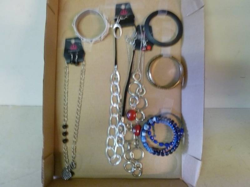 New Paparazzi Jewelry