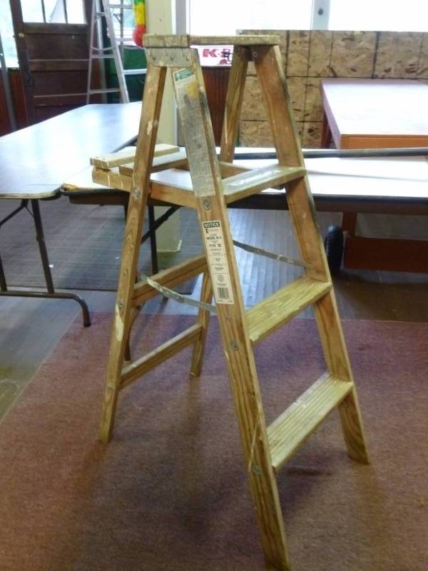 Step Ladder