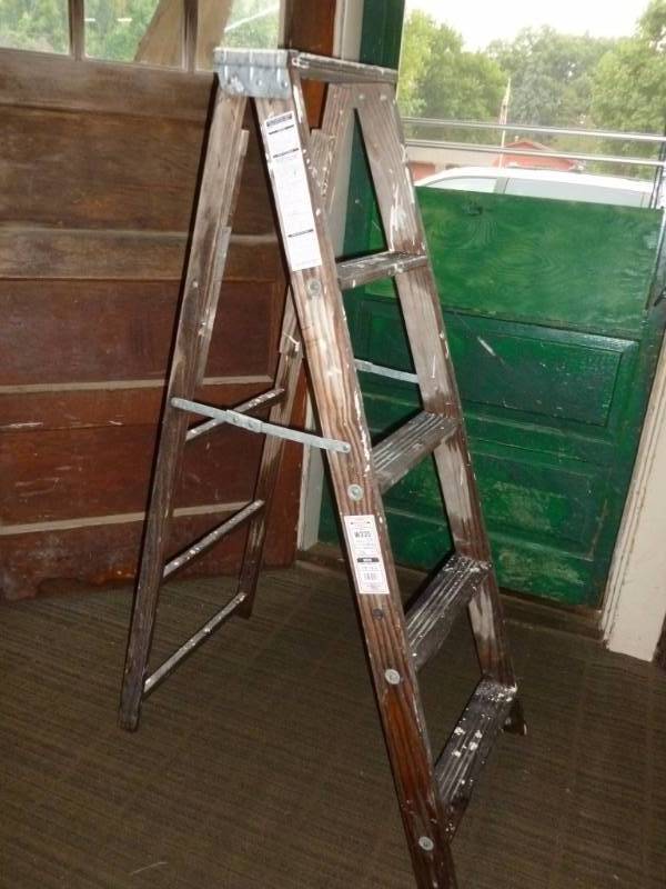 Step Ladder