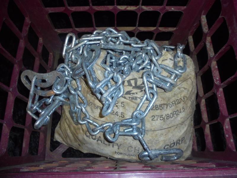 Set of Large Semi Tire Chains, Like New, 22-24.5 Size