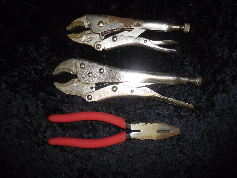 Lot of 2 Vise Grips & 1 PliersCutter