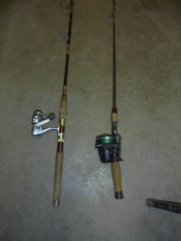 2 Fishing Rod with Reels (66 Rod wShakespeare Reel & 7 Rod wDiawa Reel)