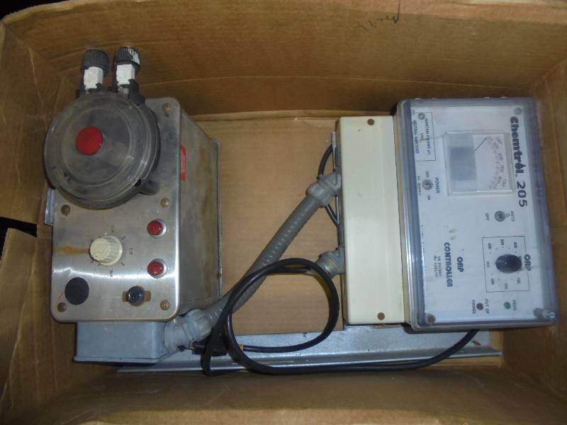 Chemtrol 205 Swimming Pool Chlorine ORP Controller with Pump