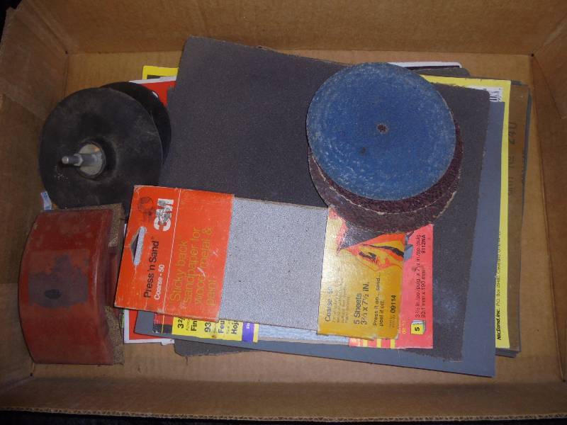 Lot of Sandpaper & Discs