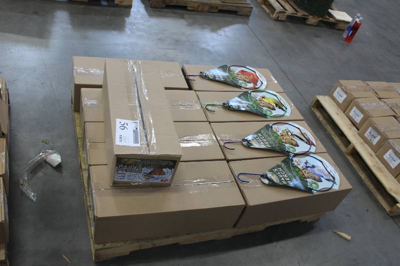 Lot of (9) Boxes of Glamos Wire Products Paul�s Perch Bird Feeders