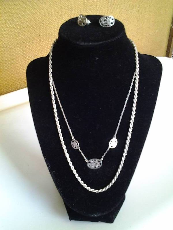 lot 28 image: Silvertone Necklace & Clip Earring Set, Other Silvertone Necklace