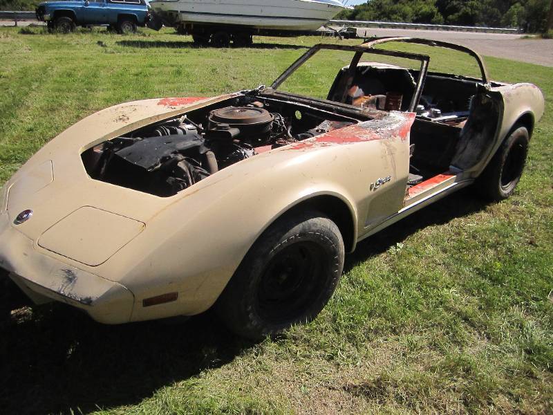 1976 Corvette Stingray, 350 automat...