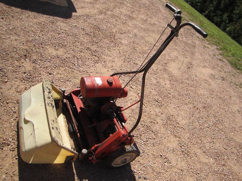 Gas powered greens mower has been s...