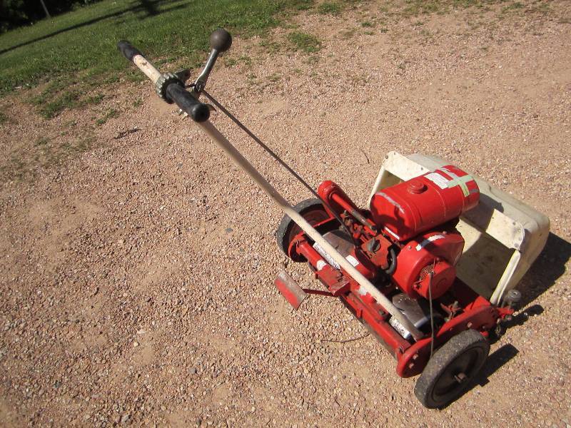 Gas powered greens mower has been s...