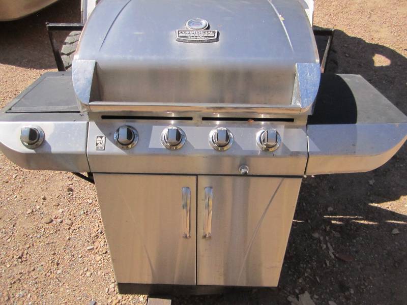 CharBroil stainless steel grill wit...