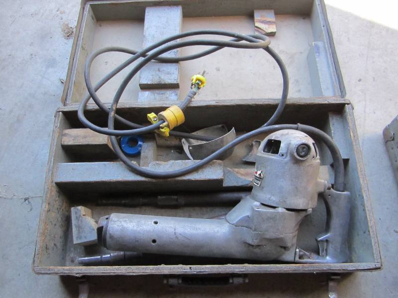 Hammer drill in case, plug needs re...