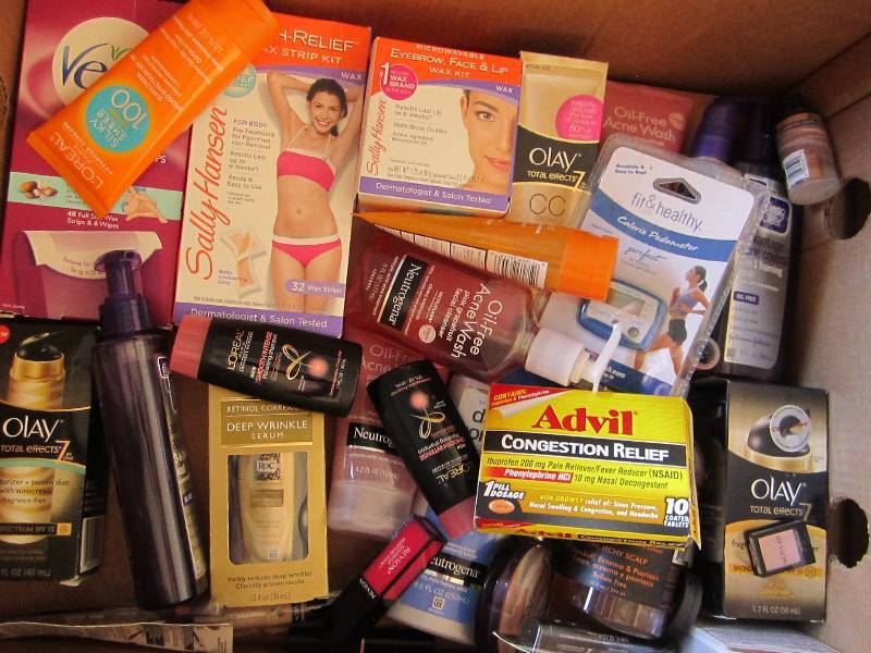 Lot of cosmetics...