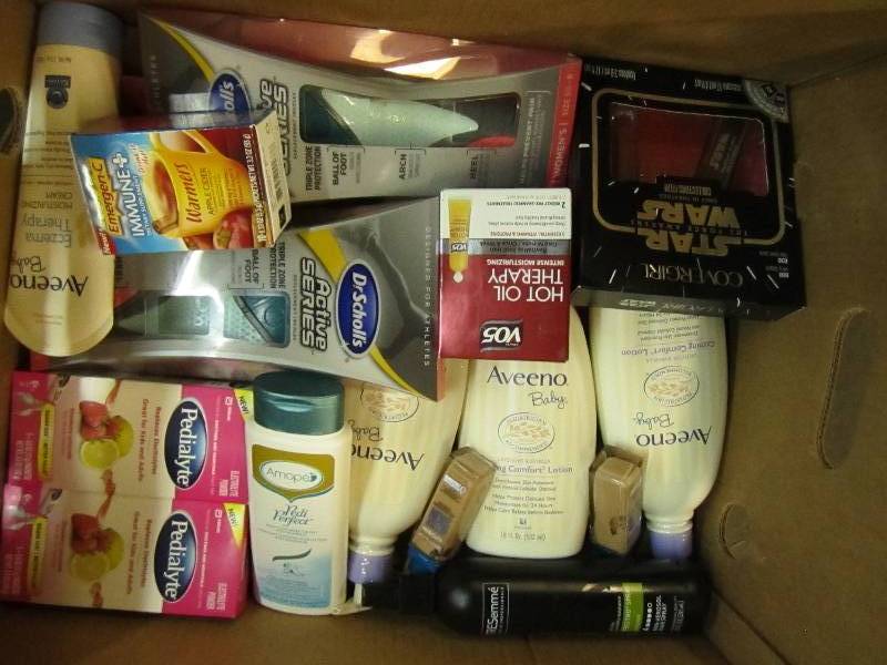 Lot of health and beauty items...