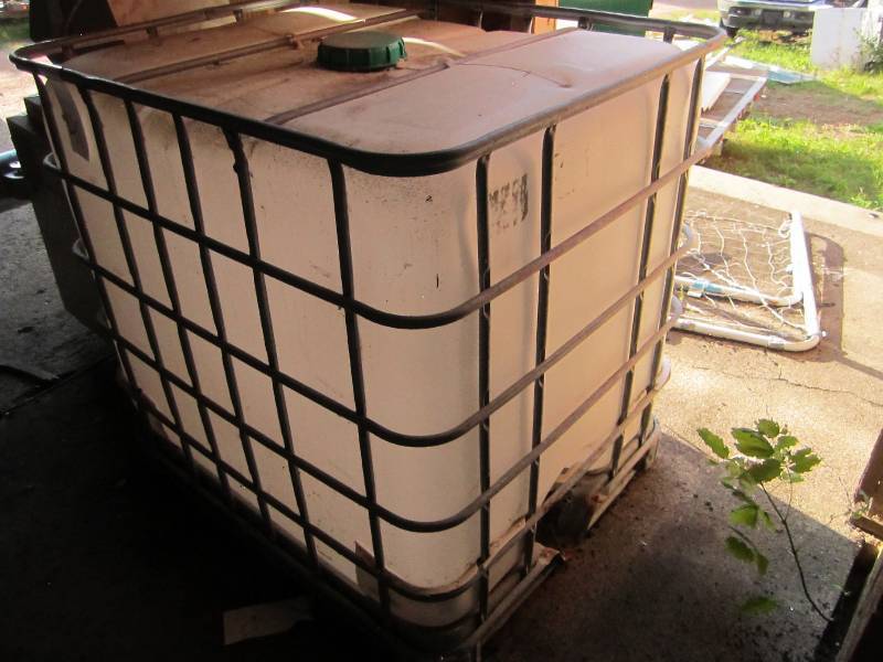 4 x 3.5 x 3.5 foot liquid tank...