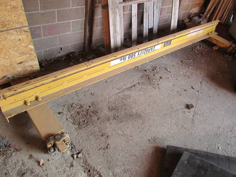 500 lb capacity beam on rollers, 10...